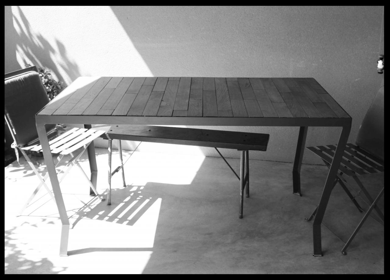 Table acier et bois